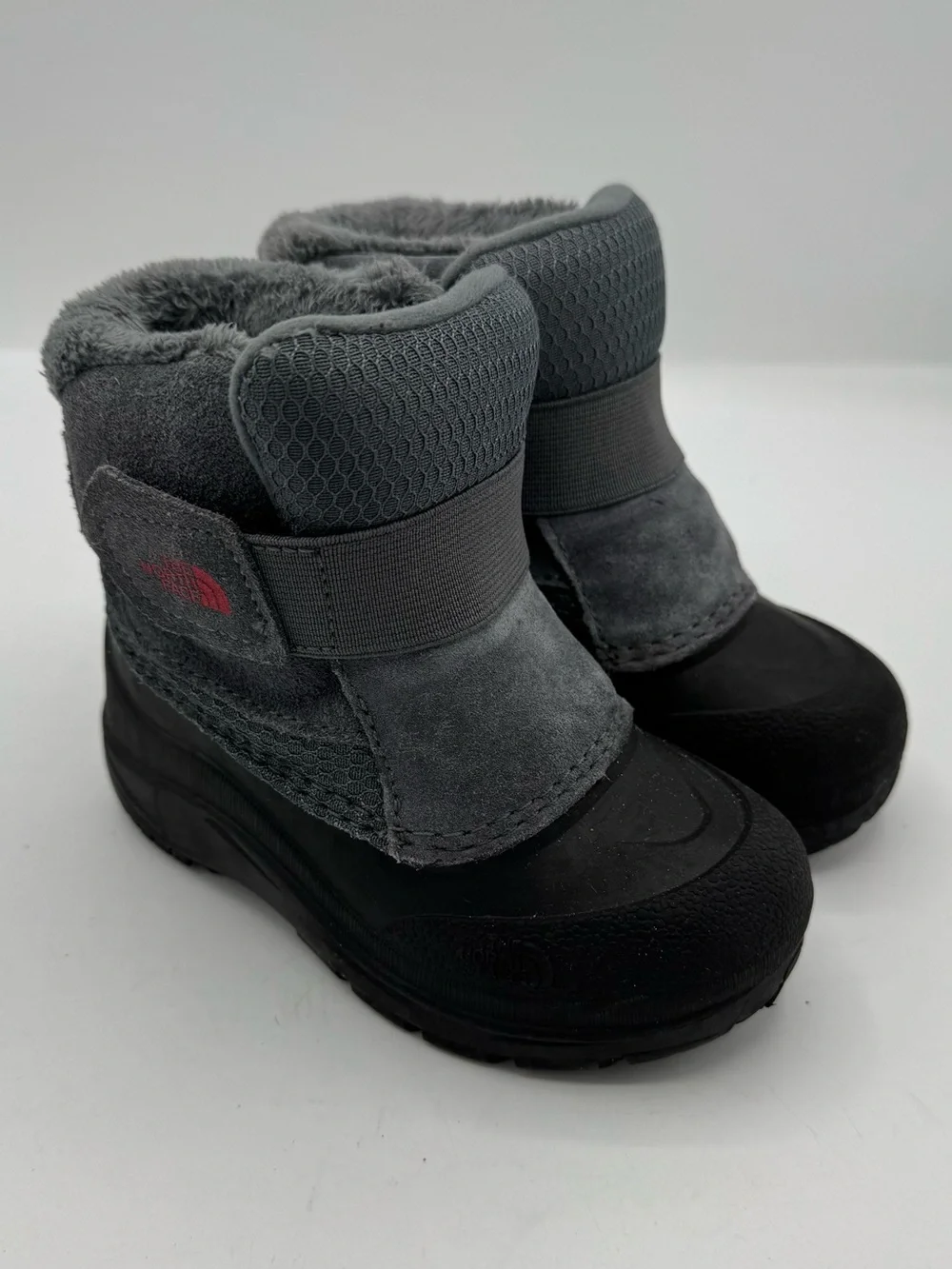 The North Face Toddler Alpenglow II Boots size 8‎